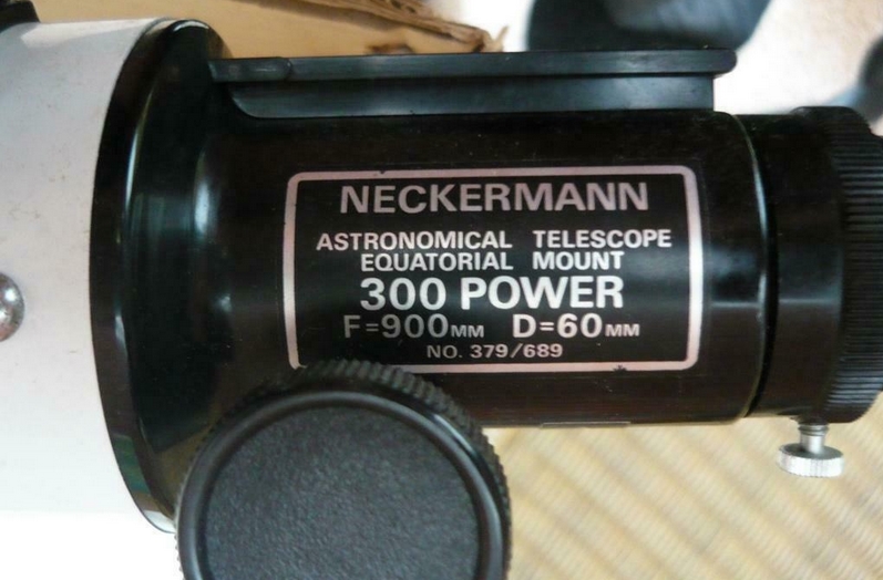 Neckermann Refraktor 60/900mm